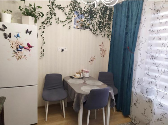 Продам однокомнатную (1-комн.) квартиру, Центральная ул, 2, Видное г