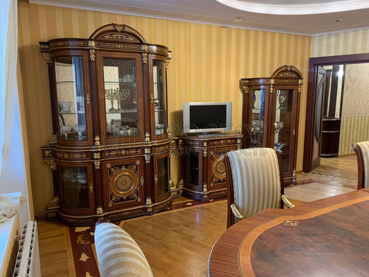 Продам многокомнатную квартиру, Челябинская ул, 13, Москва г