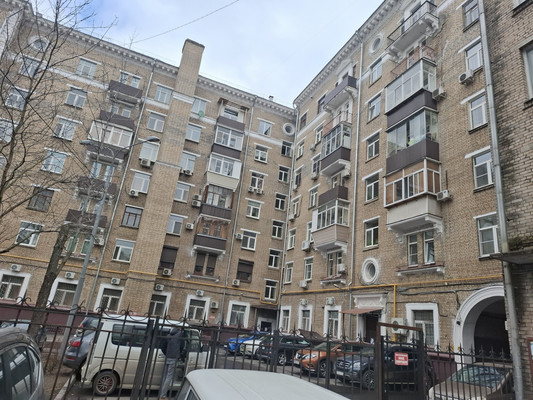 Продам трехкомнатную (3-комн.) квартиру, Чапаевский пер, 8, Москва г