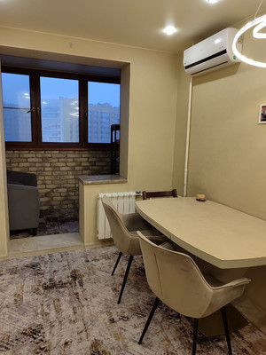 Продам двухкомнатную (2-комн.) квартиру, Березовая ул, 18, Видное г