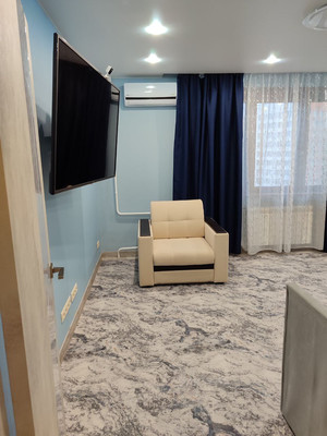 Продам двухкомнатную (2-комн.) квартиру, Березовая ул, 18, Видное г