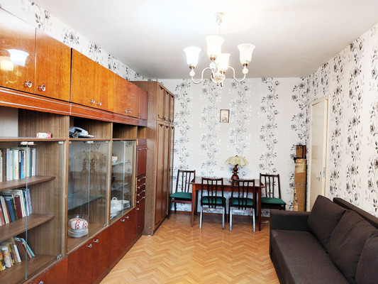 Продам двухкомнатную (2-комн.) квартиру, 11, Ерино д