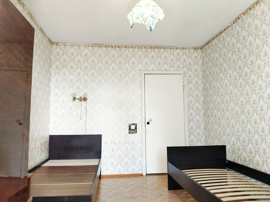 Продам двухкомнатную (2-комн.) квартиру, 11, Ерино д