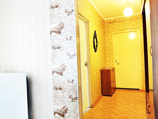 Продам двухкомнатную (2-комн.) квартиру, 11, Ерино д
