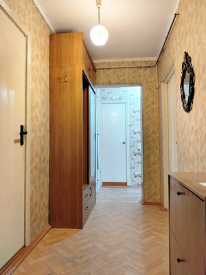 Продам двухкомнатную (2-комн.) квартиру, 11, Ерино д