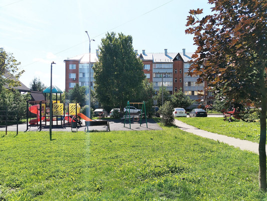 Продам двухкомнатную (2-комн.) квартиру, 11, Ерино д