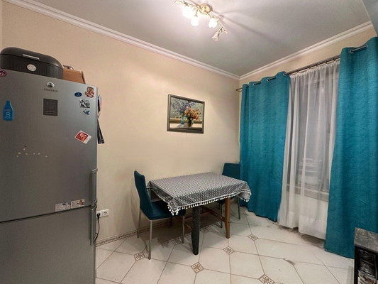 Продам двухкомнатную (2-комн.) квартиру, Угрешская ул, 32, Дзержинский г