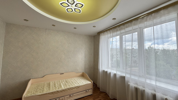 Продам трехкомнатную (3-комн.) квартиру, Морозова ул, 170, Сыктывкар г