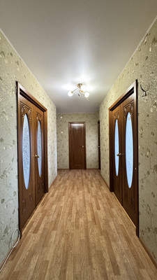 Продам трехкомнатную (3-комн.) квартиру, Морозова ул, 170, Сыктывкар г