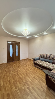 Продам трехкомнатную (3-комн.) квартиру, Морозова ул, 170, Сыктывкар г