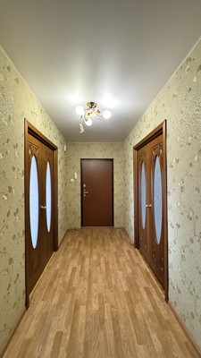 Продам трехкомнатную (3-комн.) квартиру, Морозова ул, 170, Сыктывкар г