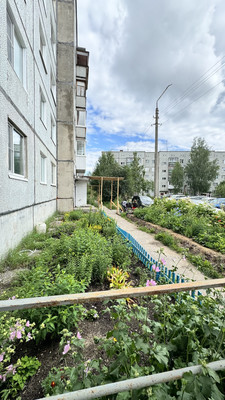 Продам трехкомнатную (3-комн.) квартиру, Морозова ул, 170, Сыктывкар г