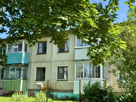 Продам двухкомнатную (2-комн.) квартиру, 8, Покровское с