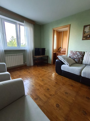 Продам трехкомнатную (3-комн.) квартиру, Дружинина ул, 63, Нижний Тагил г