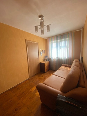 Продам трехкомнатную (3-комн.) квартиру, Дружинина ул, 63, Нижний Тагил г
