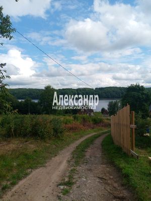 Продам участок 12 соток, ИЖС, Набережная ул, 60, Хевроньино д, 250 км от города