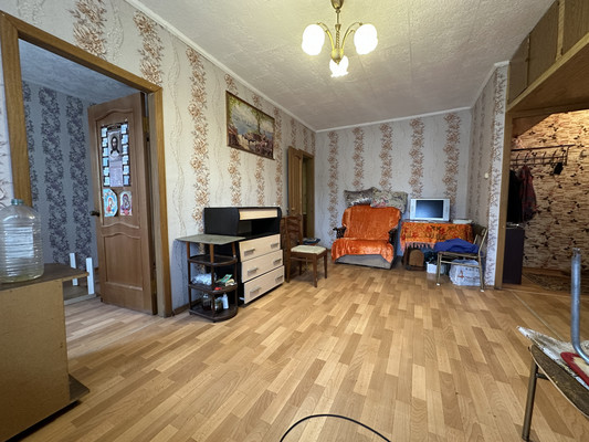 Продам двухкомнатную (2-комн.) квартиру, 23, Горшково п