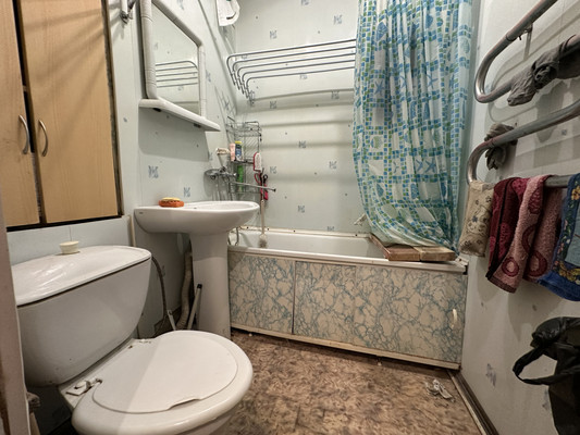 Продам двухкомнатную (2-комн.) квартиру, 23, Горшково п
