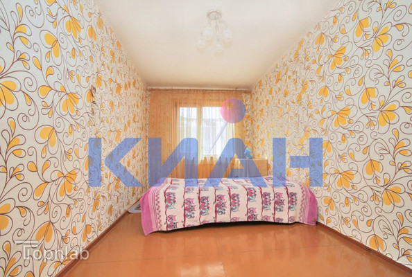 Продам двухкомнатную (2-комн.) квартиру, Свердловская ул, 13Б, Красноярск г