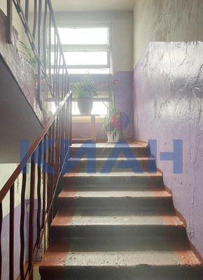 Продам однокомнатную (1-комн.) квартиру, 2-х Борцов ул, 27, Емельяново пгт