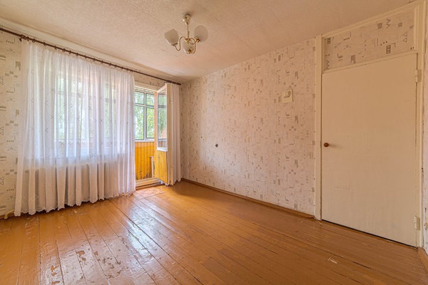 Продам многокомнатную квартиру, Ульяновская ул, 64, Пенза г