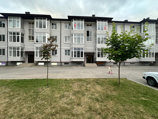 Продам однокомнатную (1-комн.) квартиру, Братьев Домбировых ул, 1кГ, Нартан с