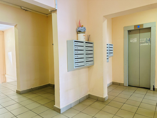 Продам двухкомнатную (2-комн.) квартиру, Академика Пилюгина ул, 12к2, Москва г