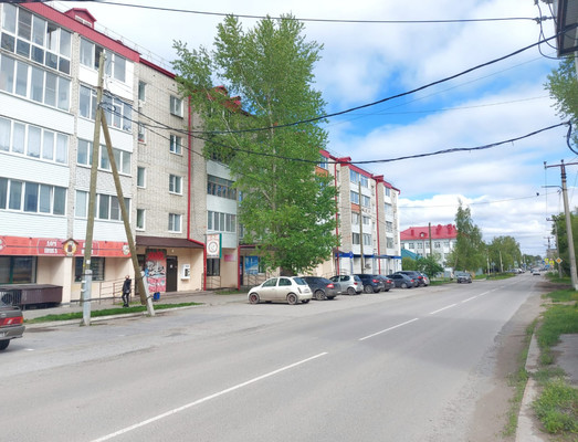 Продам однокомнатную (1-комн.) квартиру, Рокоссовского ул, 15, Ишим г