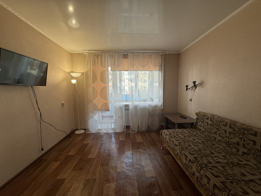 Продам однокомнатную (1-комн.) квартиру, Ишимская ул, 36, Ишим г