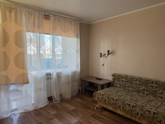 Продам однокомнатную (1-комн.) квартиру, Ишимская ул, 36, Ишим г