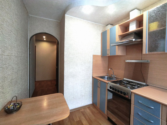 Продам двухкомнатную (2-комн.) квартиру, Нахимова ул, 2ка, Рязань г