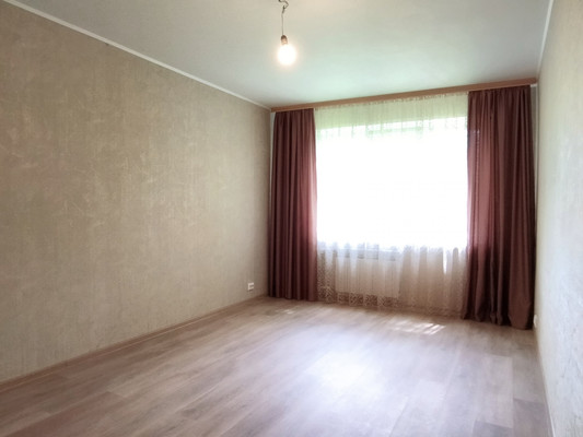 Продам двухкомнатную (2-комн.) квартиру, Нахимова ул, 2ка, Рязань г