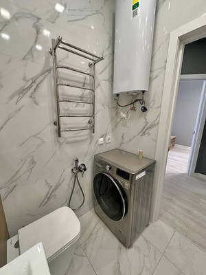 Продам однокомнатную (1-комн.) квартиру, Крымской весны ул, 5к2, Мирное с