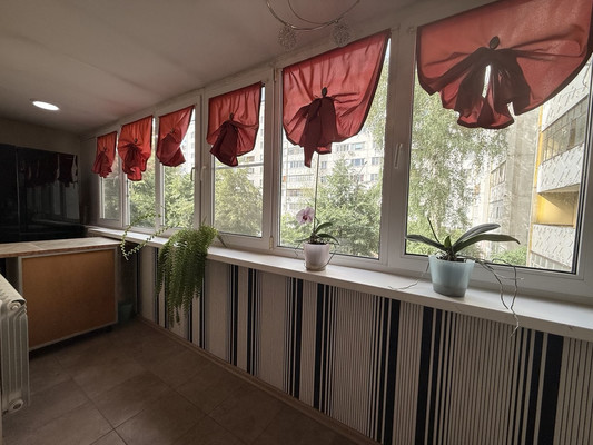 Продам трехкомнатную (3-комн.) квартиру, Ленинский пр-кт, 20а, Йошкар-Ола г