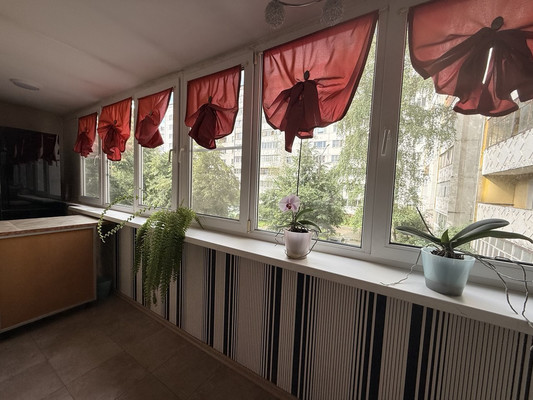 Продам трехкомнатную (3-комн.) квартиру, Ленинский пр-кт, 20а, Йошкар-Ола г