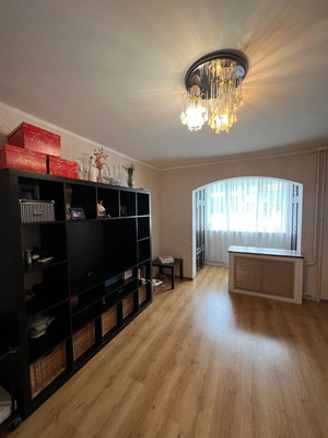 Продам трехкомнатную (3-комн.) квартиру, Калараша ул, 23, Туапсе г