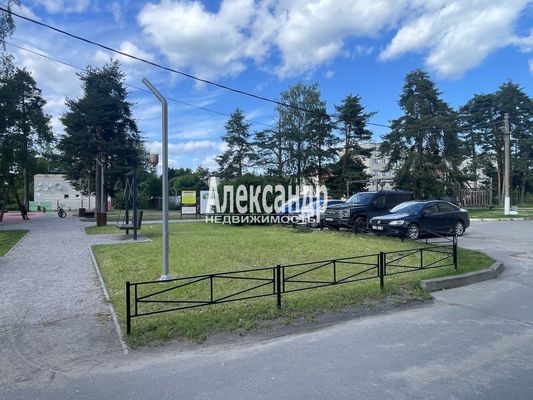 Продам однокомнатную (1-комн.) квартиру, Центральная ул, 4, Громово п