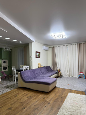 Продам трехкомнатную (3-комн.) квартиру, им. Яна Полуяна ул, 51/1, Краснодар г
