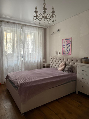 Продам трехкомнатную (3-комн.) квартиру, им. Яна Полуяна ул, 51/1, Краснодар г