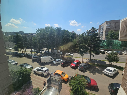 Продам трехкомнатную (3-комн.) квартиру, им. Яна Полуяна ул, 51/1, Краснодар г