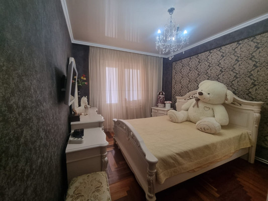 Продам двухкомнатную (2-комн.) квартиру, Ленина ул, 39, Нарткала г