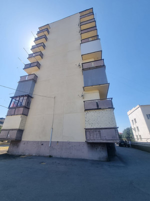 Продам двухкомнатную (2-комн.) квартиру, Ленина ул, 39, Нарткала г