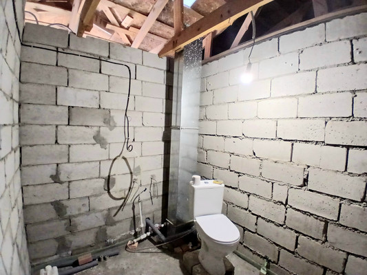 Продам трехкомнатную (3-комн.) квартиру, Усхурская ул, 1, Белая Речка с