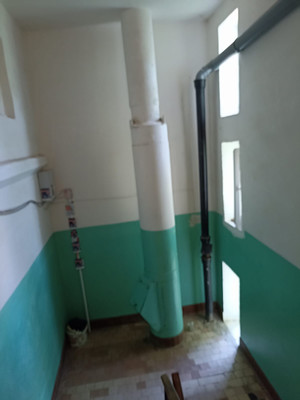 Продам трехкомнатную (3-комн.) квартиру, Мира пр-кт, 33, Волгодонск г