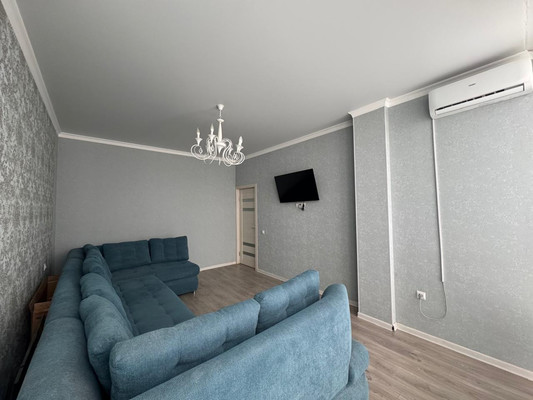 Продам однокомнатную (1-комн.) квартиру, Атажукина ул, 11, Нальчик г