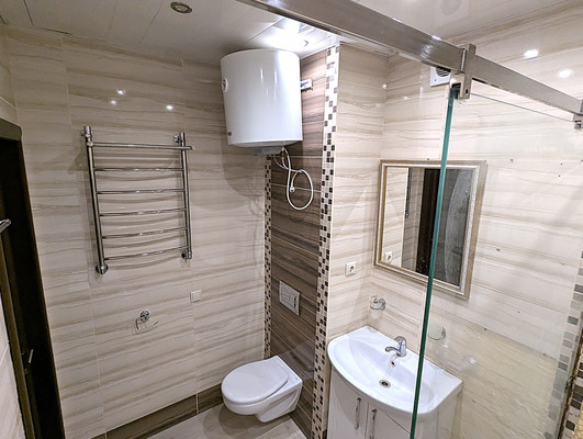 Продам трехкомнатную (3-комн.) квартиру, Колхозная ул, 55к4, Услонь д