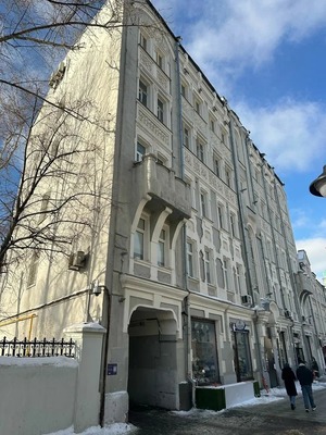 Продам многокомнатную квартиру, Пятницкая ул, 10к1, Москва г