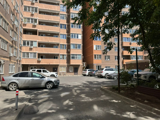 Продам однокомнатную (1-комн.) квартиру, 2-я Баррикадная ул, 4, Ростов-на-Дону г