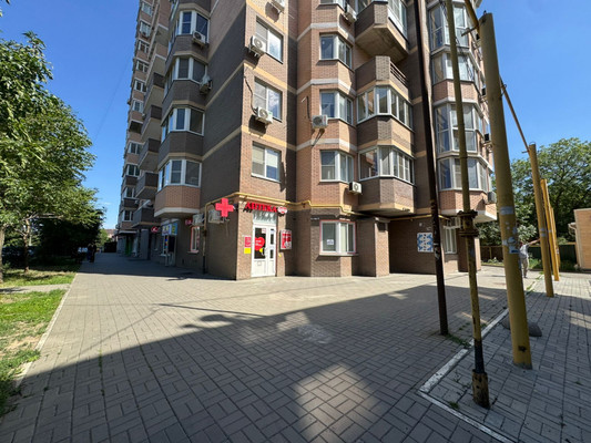 Продам однокомнатную (1-комн.) квартиру, 2-я Баррикадная ул, 4, Ростов-на-Дону г