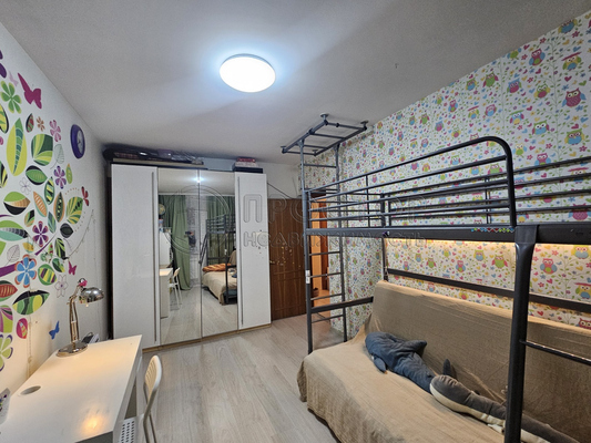 Продам трехкомнатную (3-комн.) квартиру, Свободы ул, 93, Москва г
